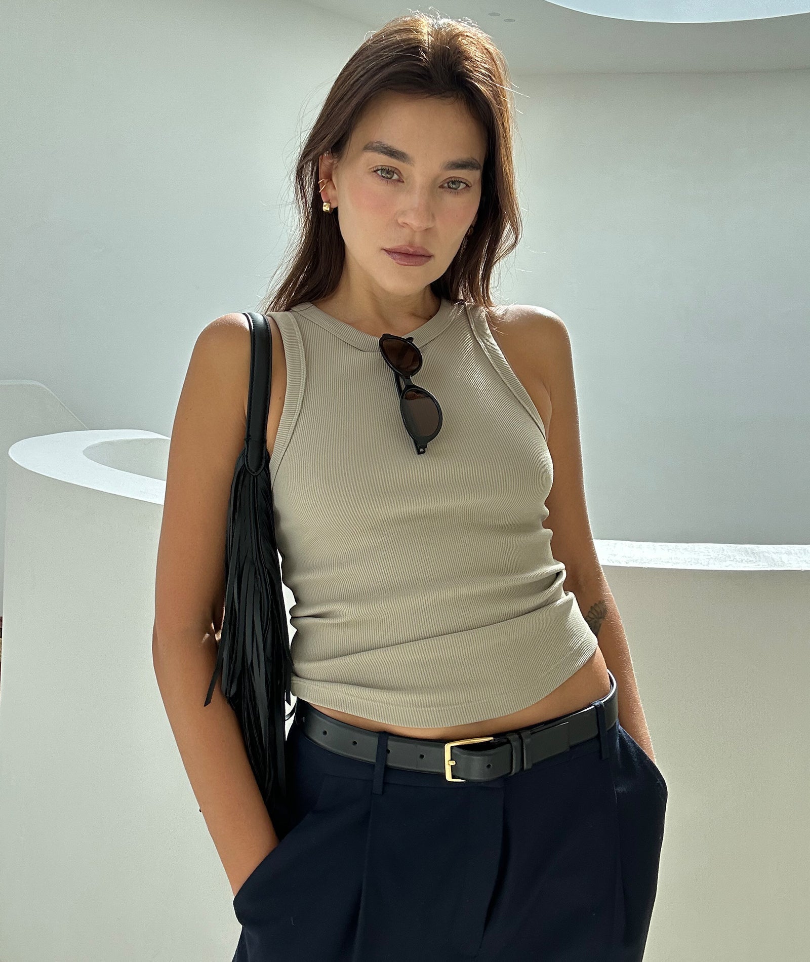 VEHLA RIBBED TANK - TAUPE - Ribbed Atlet
