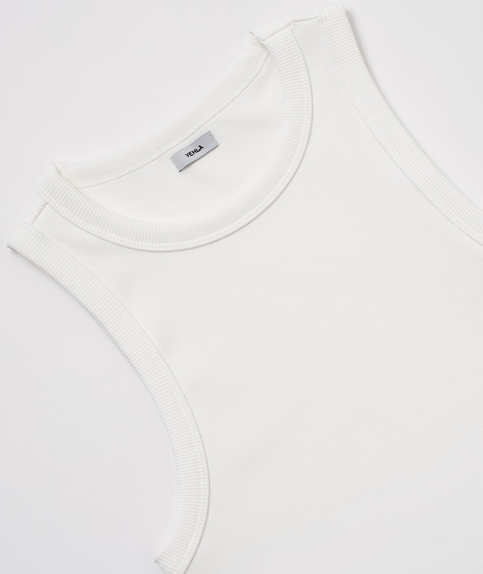 VEHLA RIBBED TANK - SNOW - Ribbed Atlet
