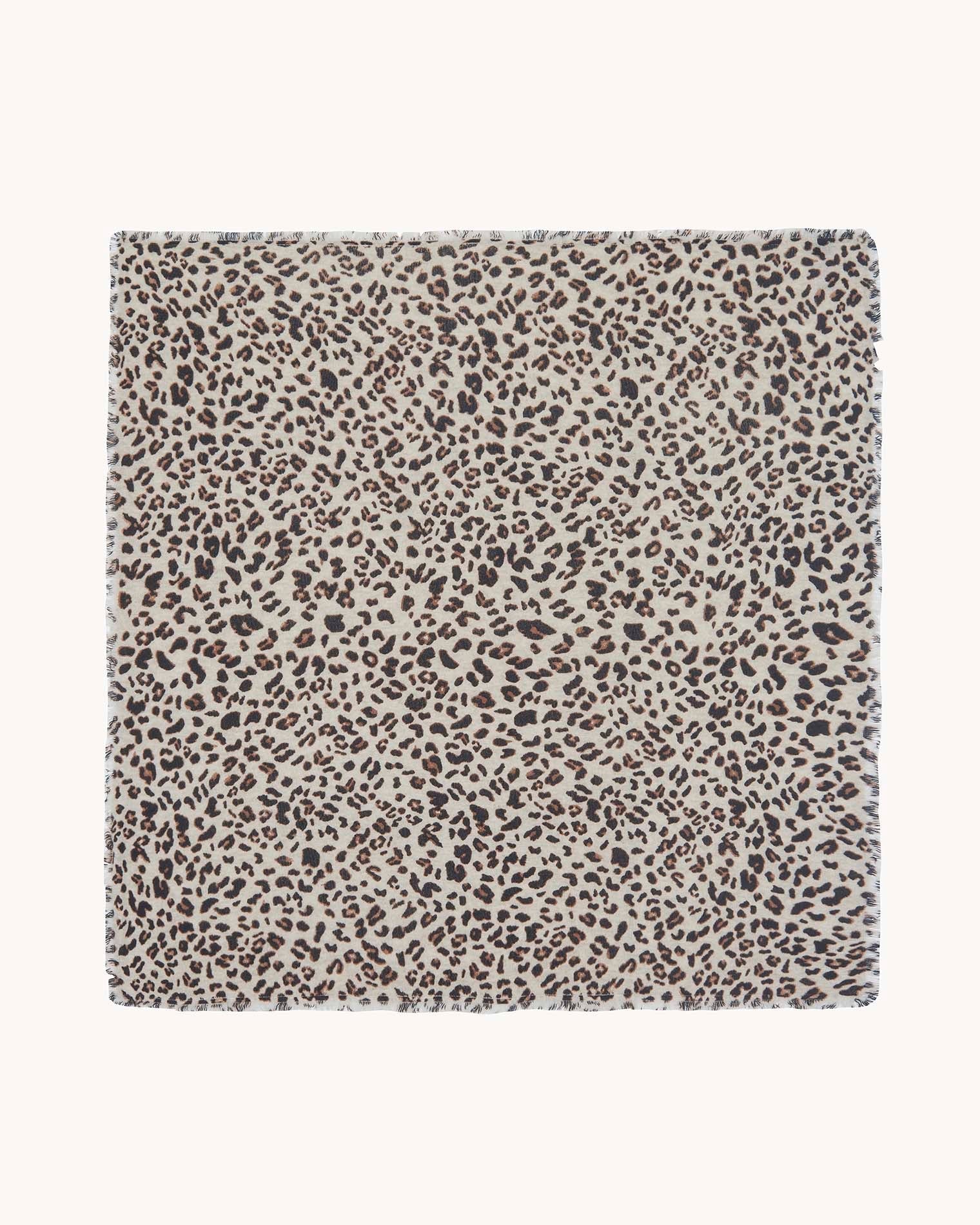KUJTEN Grand Bandana Hachiko Leopard Avoine - Bandana