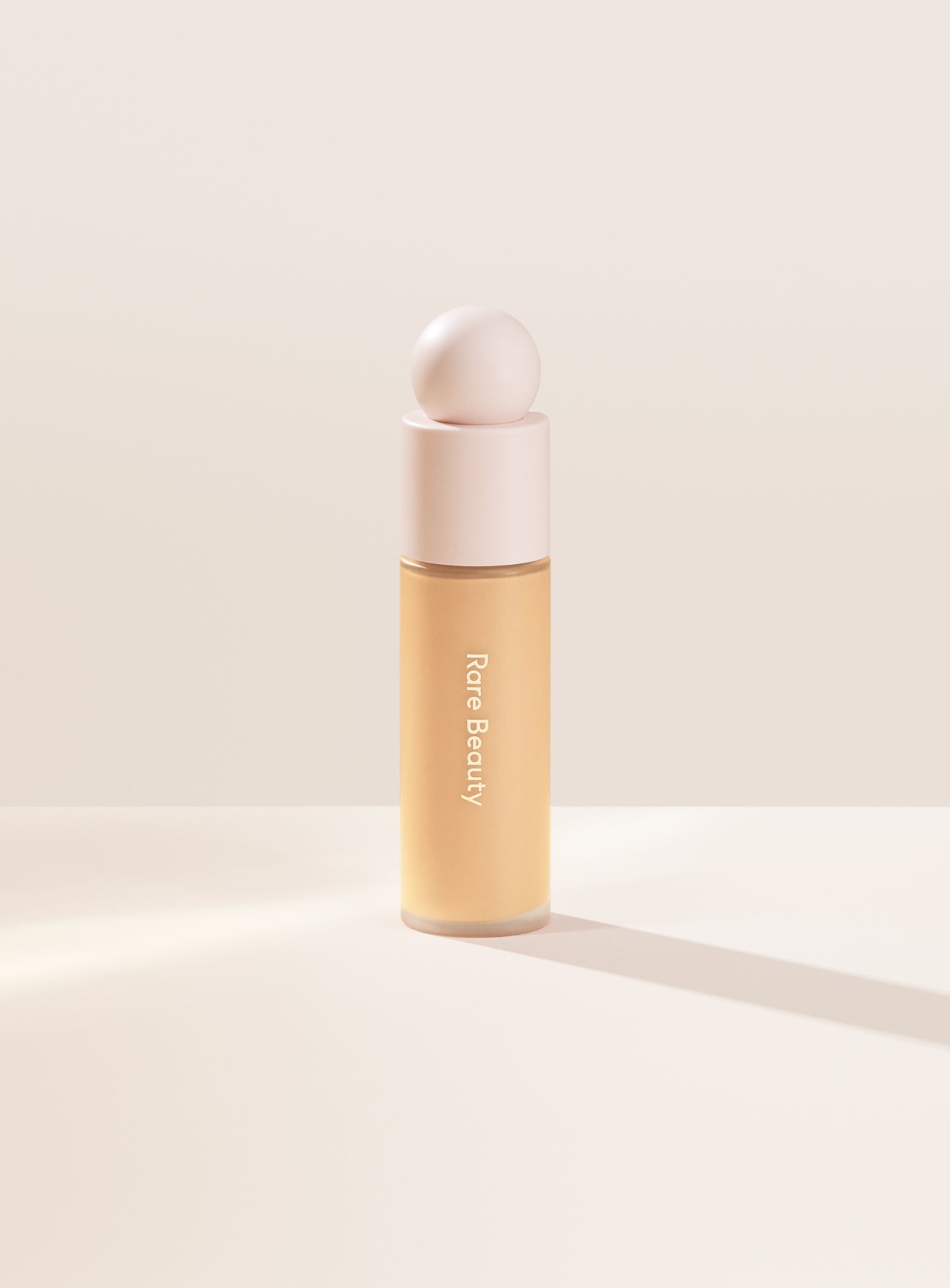 Rare Beauty Liquid Touch - Aydınlatıcı Kapatıcı
