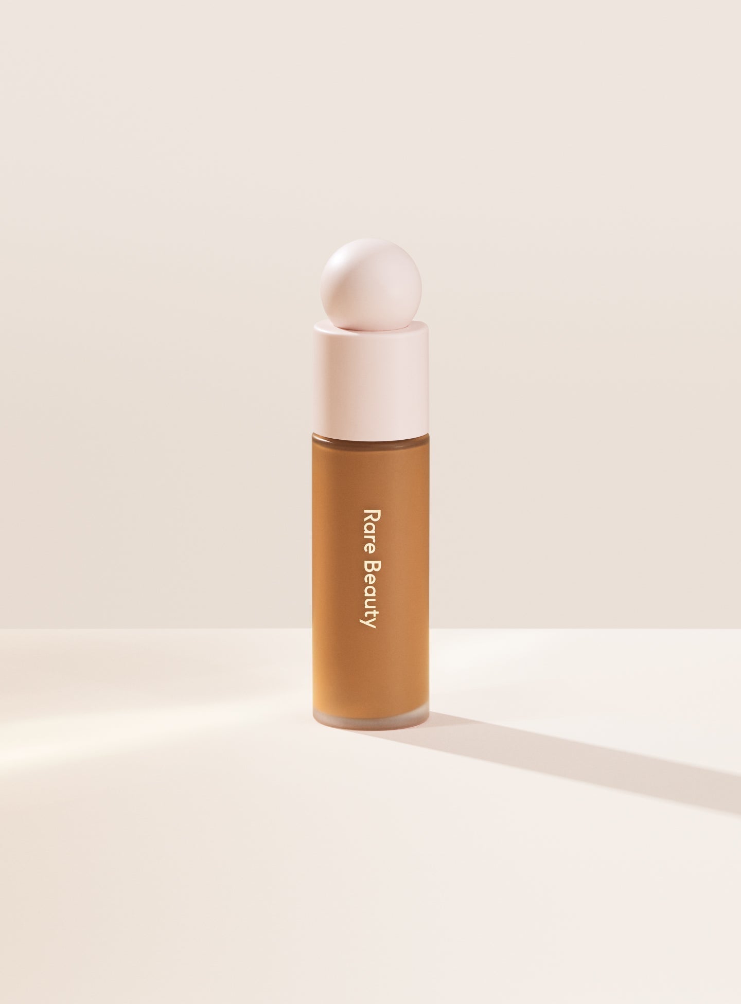 Rare Beauty Liquid Touch - Aydınlatıcı Kapatıcı