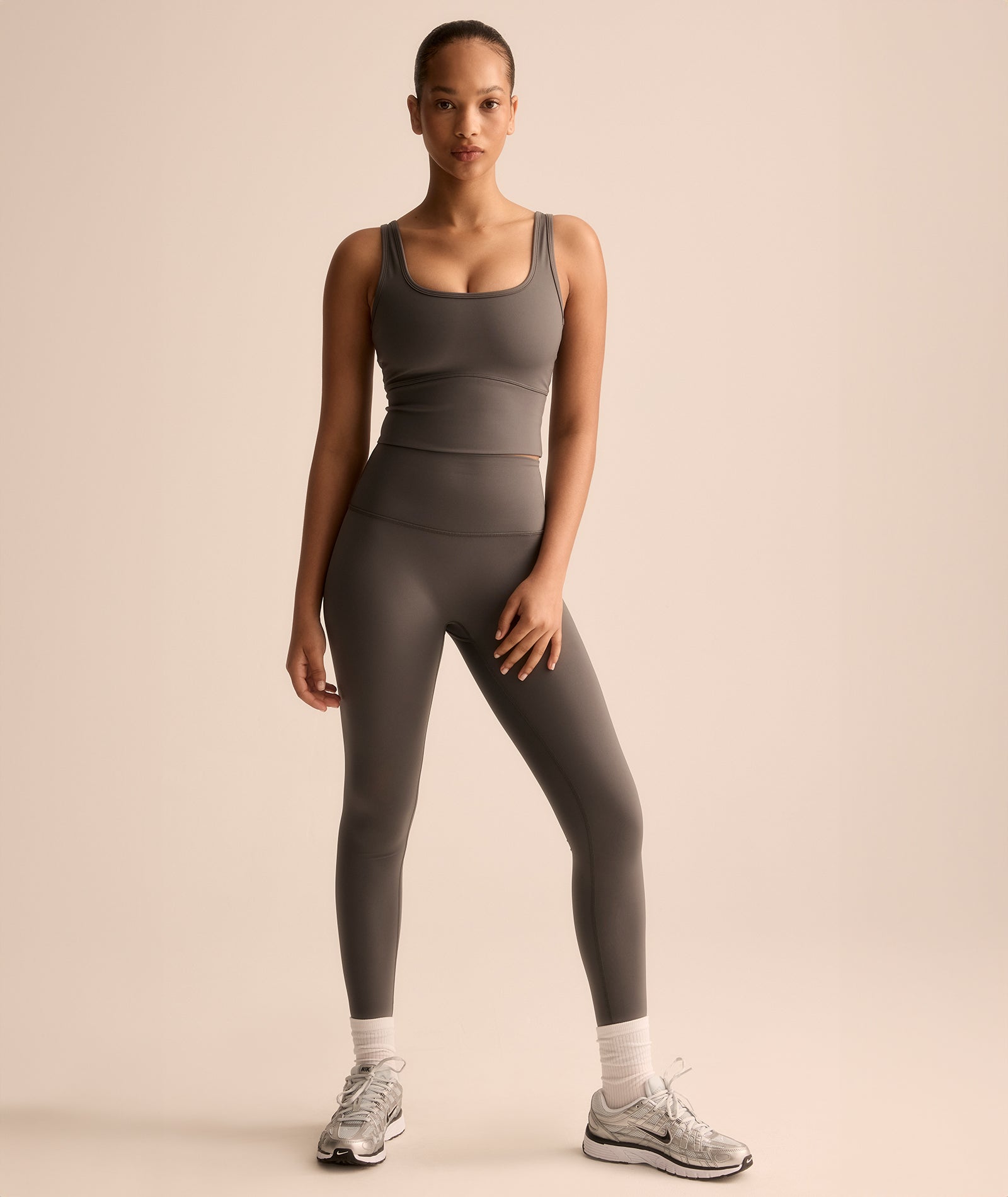 VEHLA LEGGINGS - SMOKE - Tayt