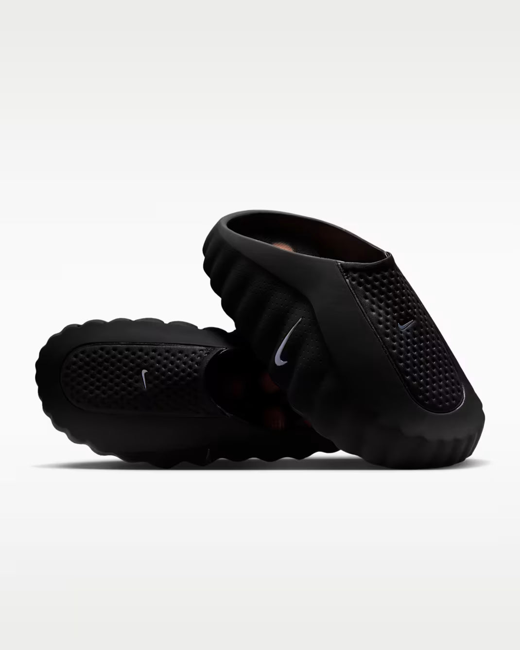 Nike Mind 001 Hyper Crimson