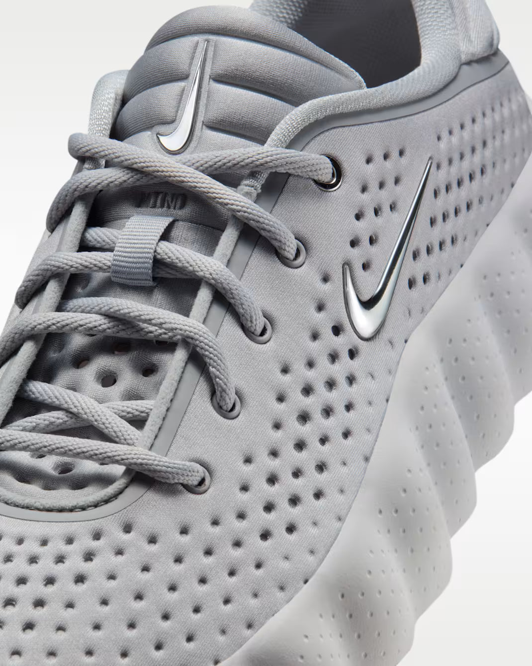 Nike Mind 002 Photon Dust