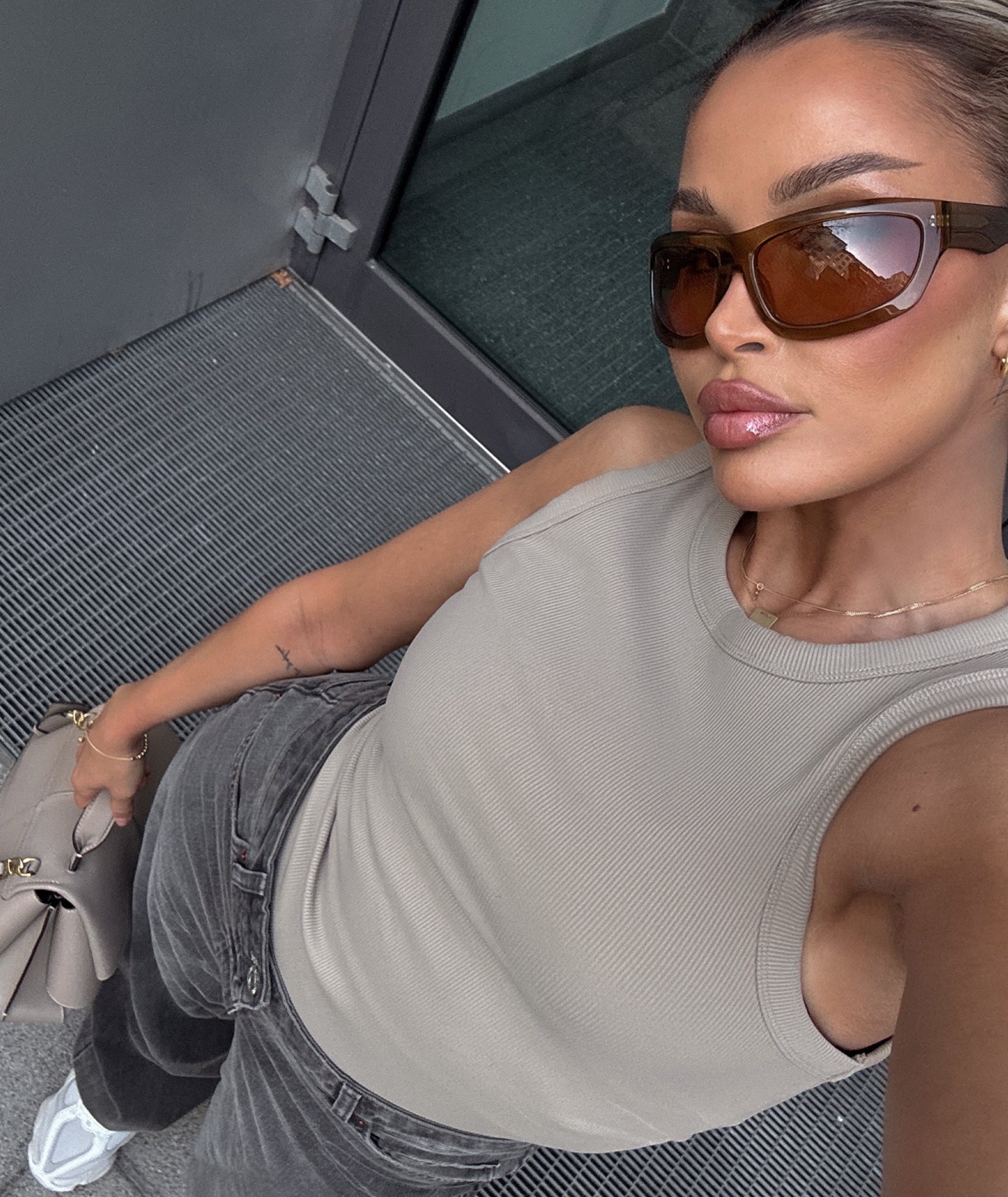 VEHLA RIBBED TANK - TAUPE - Ribbed Atlet