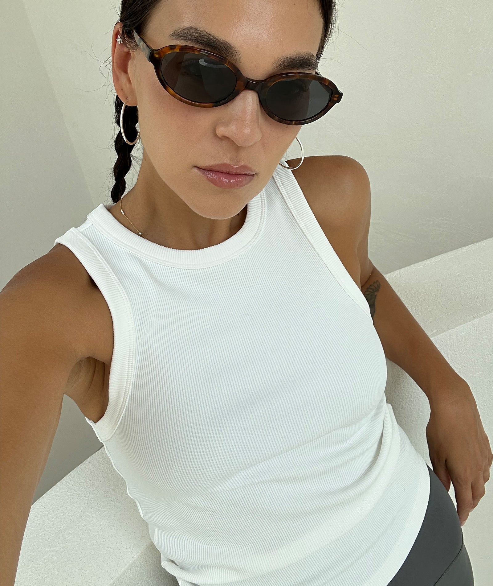 VEHLA RIBBED TANK - SNOW - Ribbed Atlet