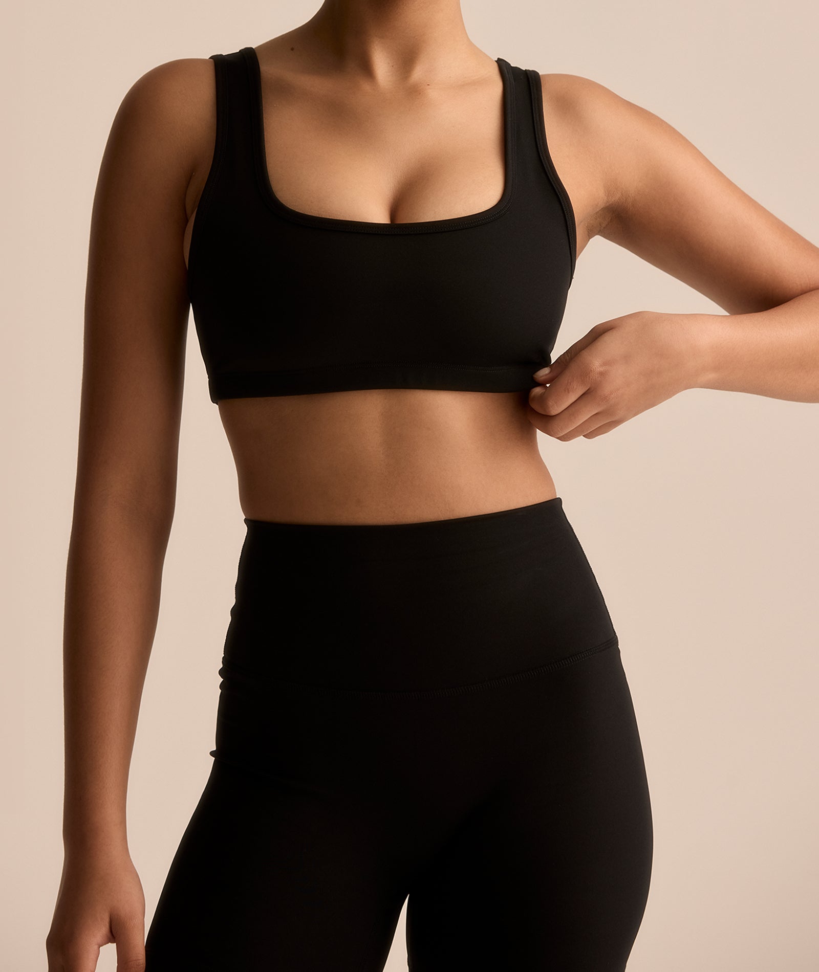 VEHLA SPORTS BRA - BLACK - Sütyen