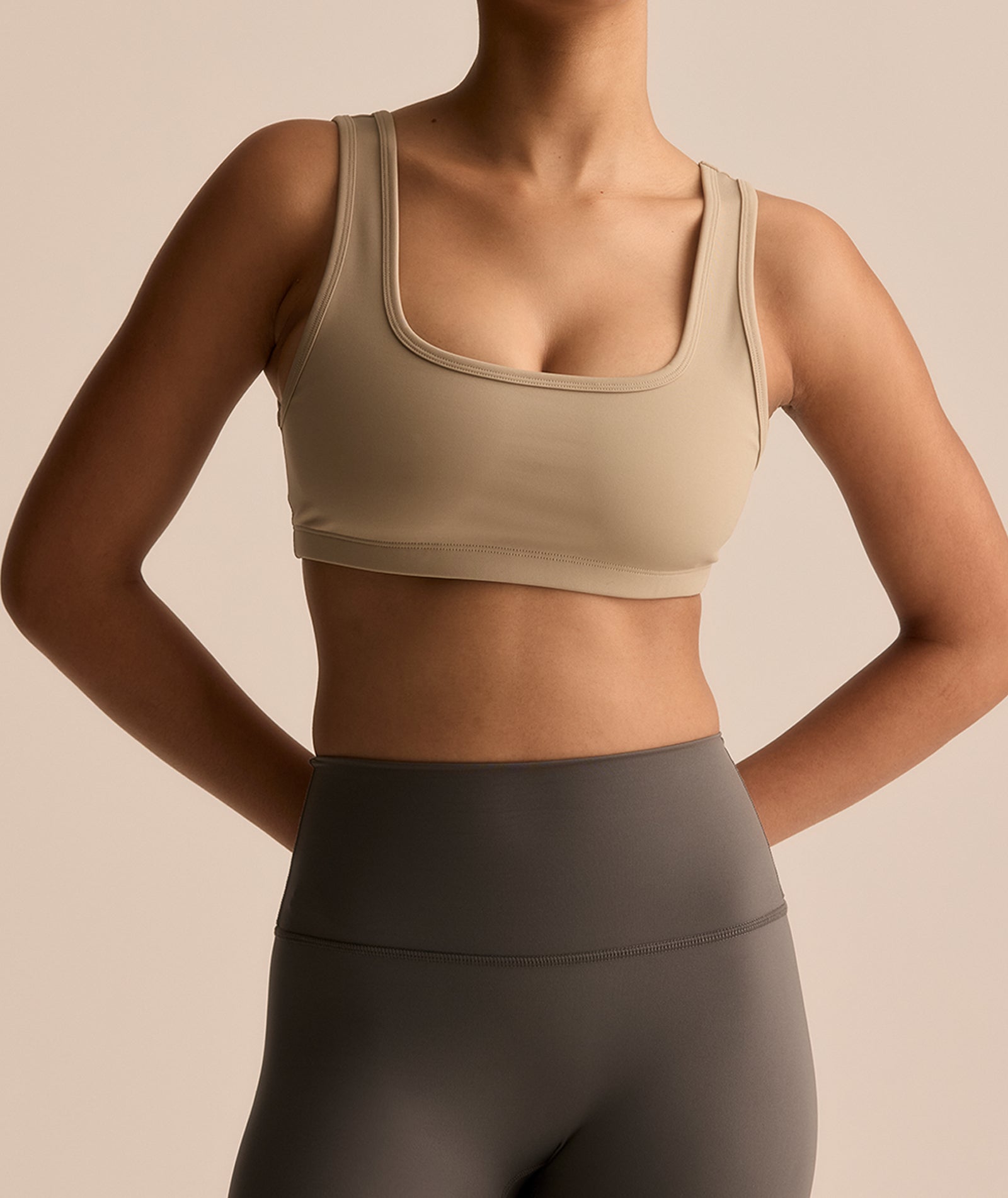 VEHLA SPORTS BRA - TAUPE - Sütyen