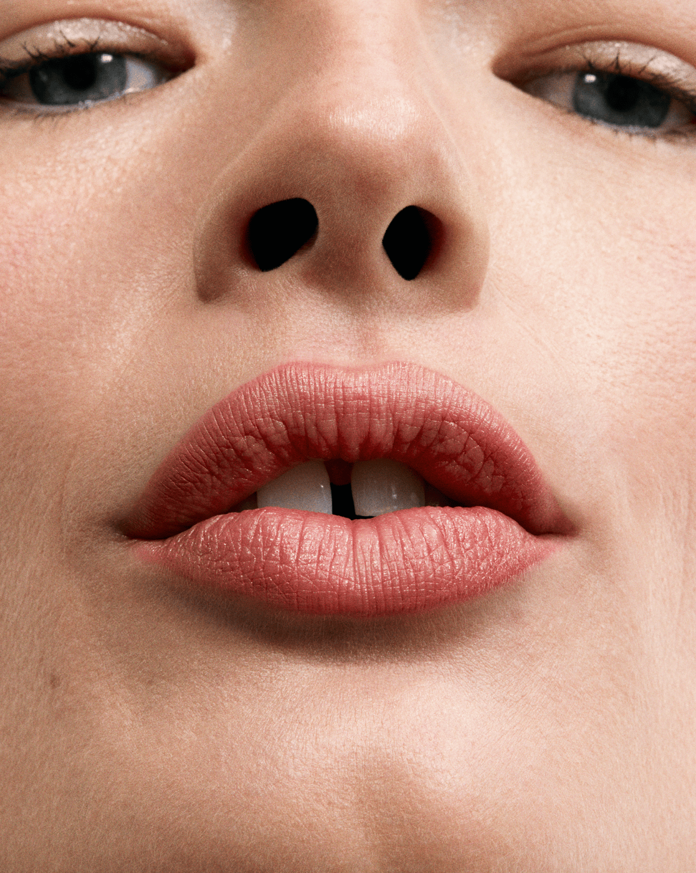Glossier Lip Line - Dudak Kalemi