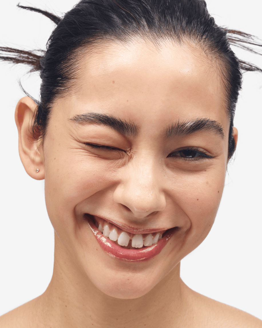Glossier Lip Gloss - Dudak Parlatıcı