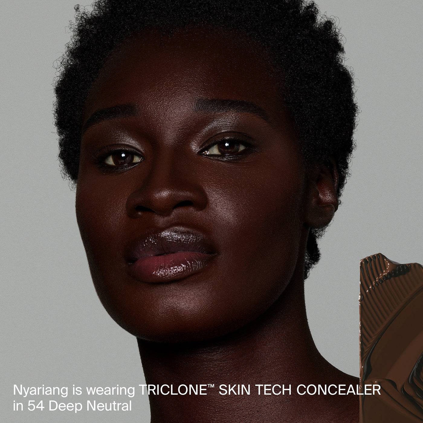 Haus Labs Triclone™ Skin Tech Hydrating + De-Puffing Concealer - Kapatıcı